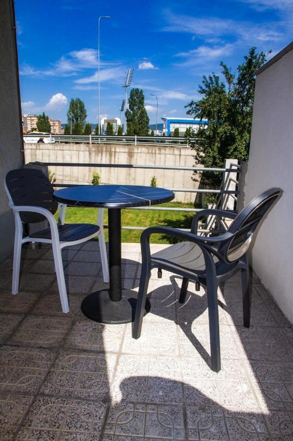 Swiss Apartments Prishtina Pristina Exterior foto